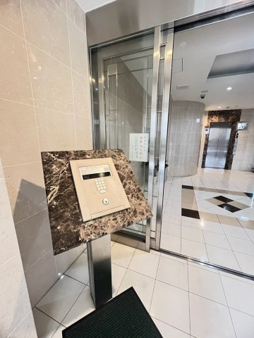 スカイビュー六甲のエントランス