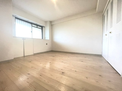 【洋室】 | アーバンパーク緑地公園