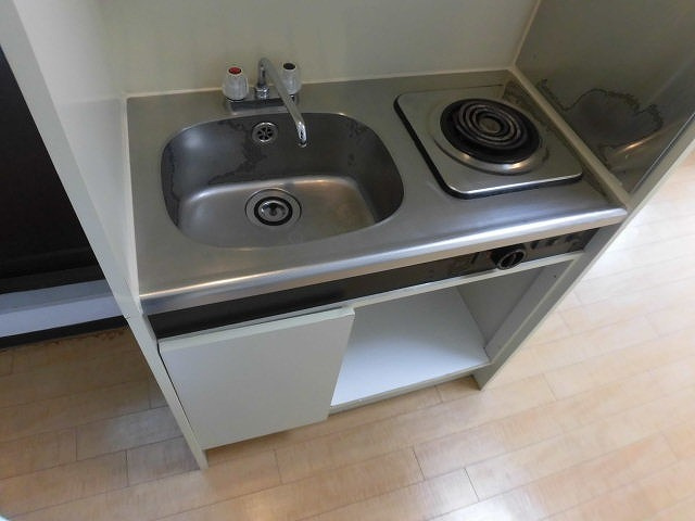 プレアール井高野