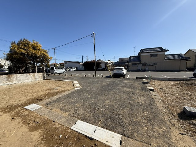 大網白里市大網G区／建築条件付売地の前面道路含む現地写真