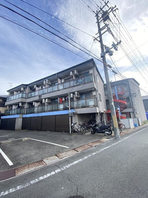 グランベガ学文殿の外観