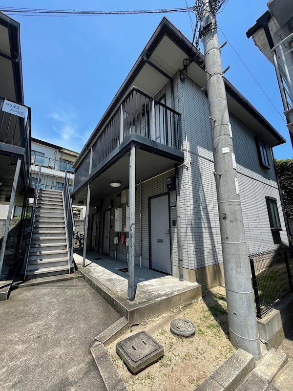 ジュネスパートⅢの外観