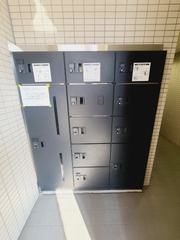 エレガンス甲子園の外観