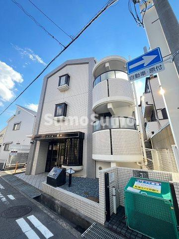 ジョイフル鳴尾の外観