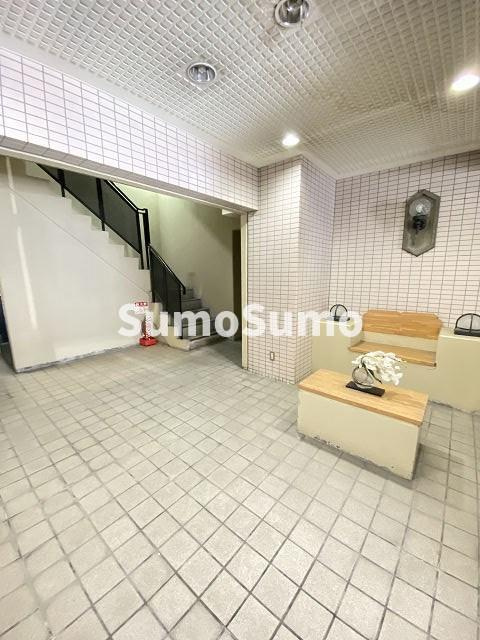 シュレスヘン南塚口の外観