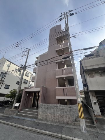 グランドール西岡本の外観