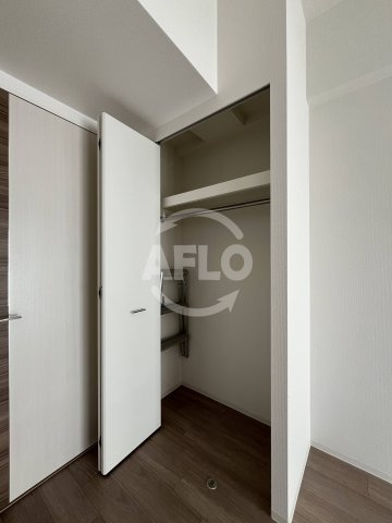 セレニテ新大阪プリエの収納|セレニテ新大阪プリエ　クローゼット