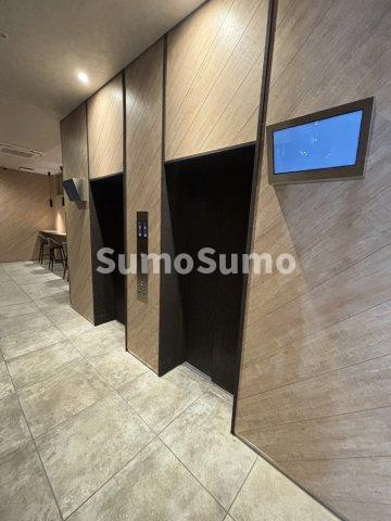 スプランディッド十三本町のロビー|建物の内部です