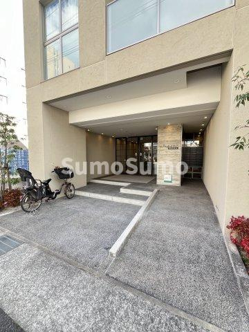 ジョイフル神戸摂津本山のエントランス