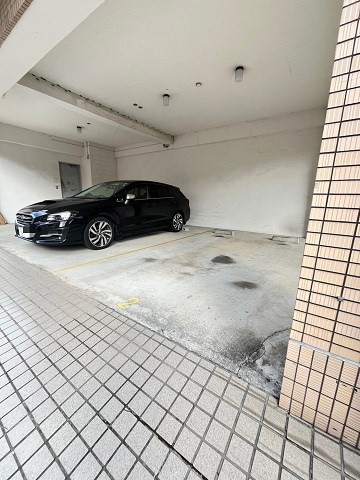 ジョイフル北町の駐車場
