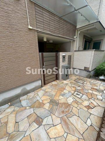 シリンクス.岡本Ⅱのエントランス