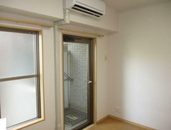 ベルファース早稲田の寝室|フローリング☆（同一仕様写真）