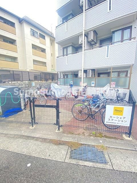 ジョイフル北武庫之荘の外観|外観は落ち着いています