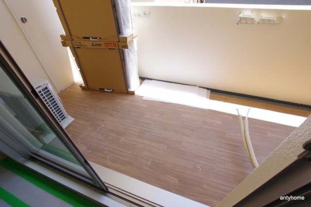 セレニテ江坂ルフレ　仲介手数料無料のバルコニー