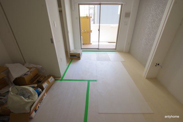 セレニテ江坂ルフレ　仲介手数料無料の洋室