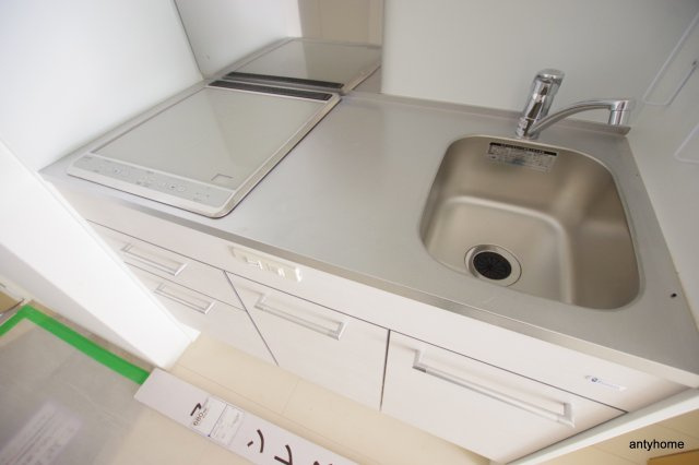 セレニテ江坂ルフレ　仲介手数料無料のキッチン