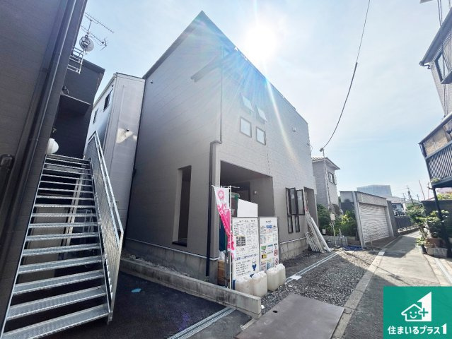 大阪市旭区生江　第3期　新築一戸建ての外観|周辺は落ち着いた街並みの住宅地！子育てがしやすい住環境です！まだ未完成ですが、現地でしかわからない事もございます。是非一度ご覧ください。