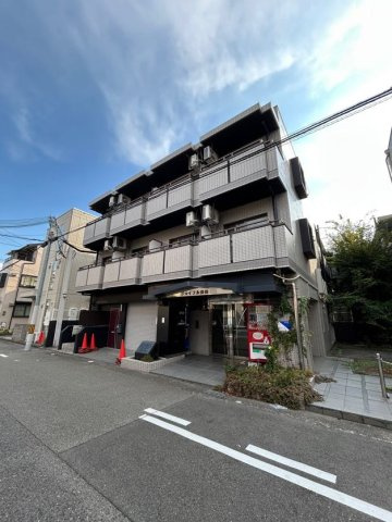ジョイフル長田のエントランス
