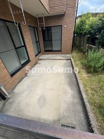 ジョワイーストの外観