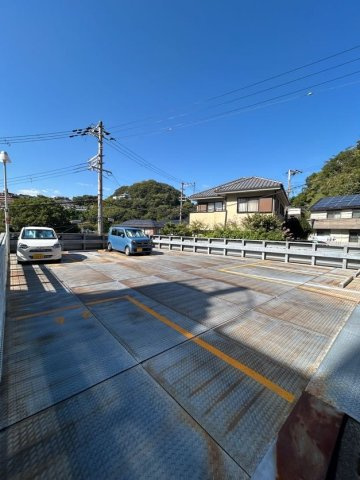 シャルム長田の駐車場|駐車場です
