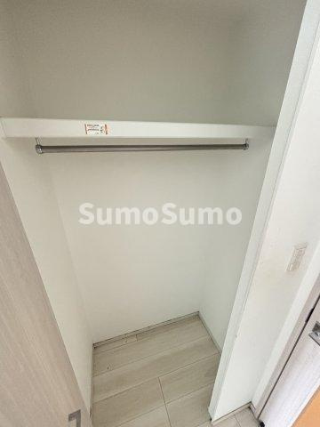 シャローズワン立売堀の収納