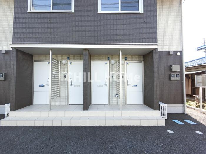 フォンテーヌ デュオのエントランス|当社、チルホームのHPもご覧ください(^^)/物件情報多数♪