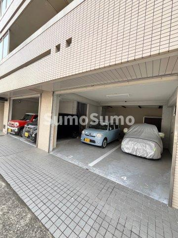 グレース青葉の駐車場|駐車場です