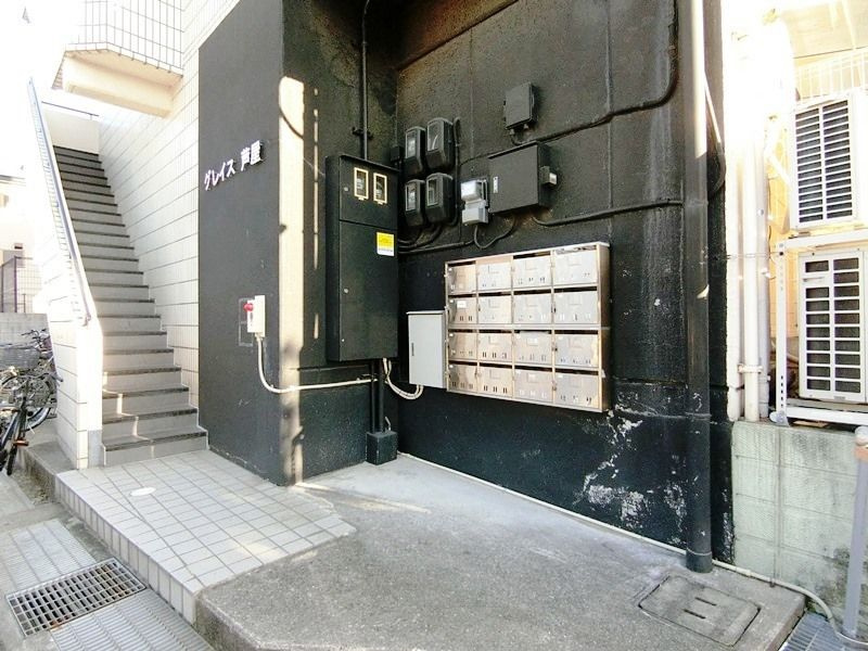 グレイス芦屋のエントランス