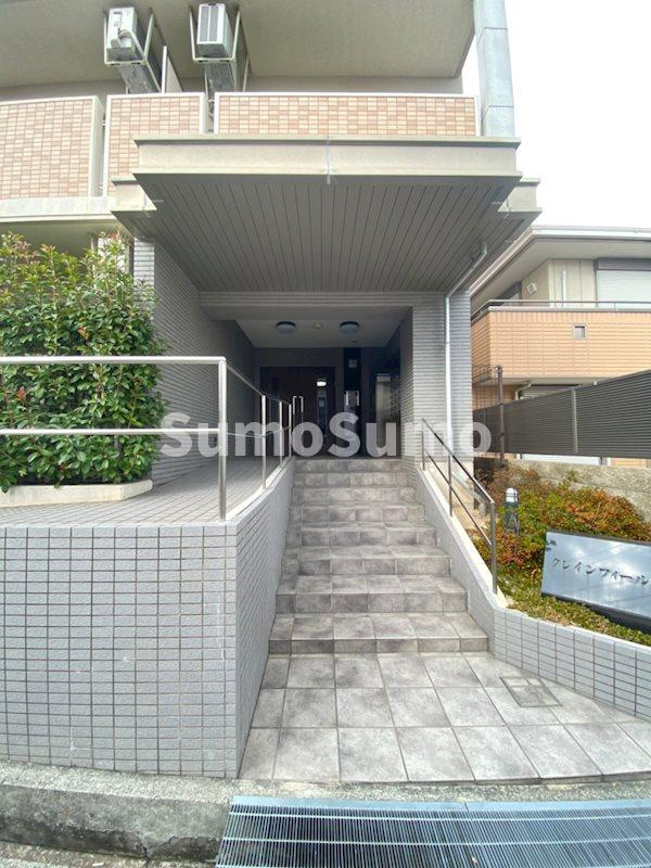 クレインフィールズ灘のエントランス