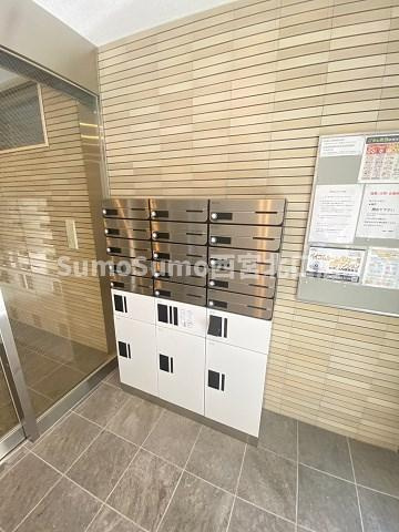 ステラハウス鳴尾の外観|便利な宅配ボックス完備♪