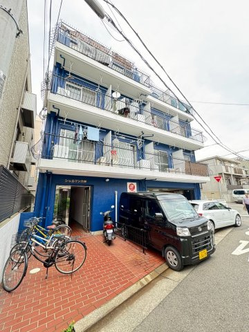 シャルマン六甲の外観