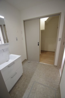 【内観：施工例】 | 【仲介手数料無料！！】府中市南町3丁目　新築戸建て（全2棟）NO.2棟　5880万円 | 洗面所