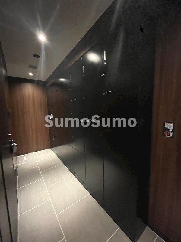 クレヴィアタワー御堂筋本町のロビー|ロビーです