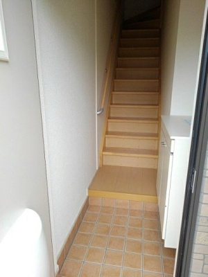 【玄関】 | アヴニ－ル