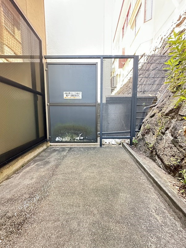 クレセンティア神戸・北野のバルコニー