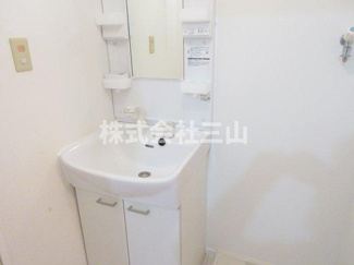 【洗面所】