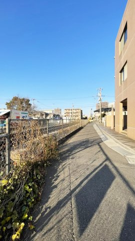 朝日プラザ中央通の周辺