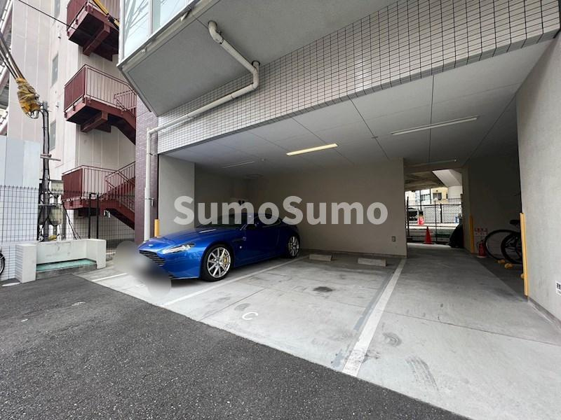クレビオス難波EASTの外観