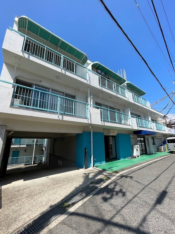 グリーンヒル舞子の外観