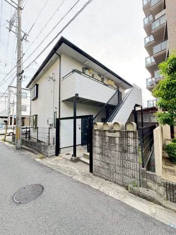 クレスト新在家の外観