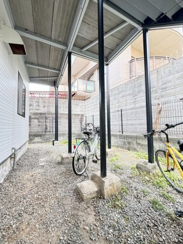 クレスト新在家の外観