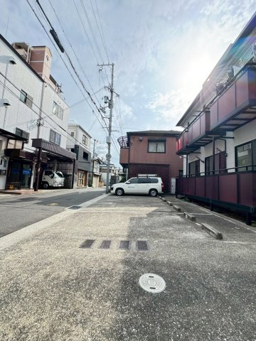 クレスト新在家の外観