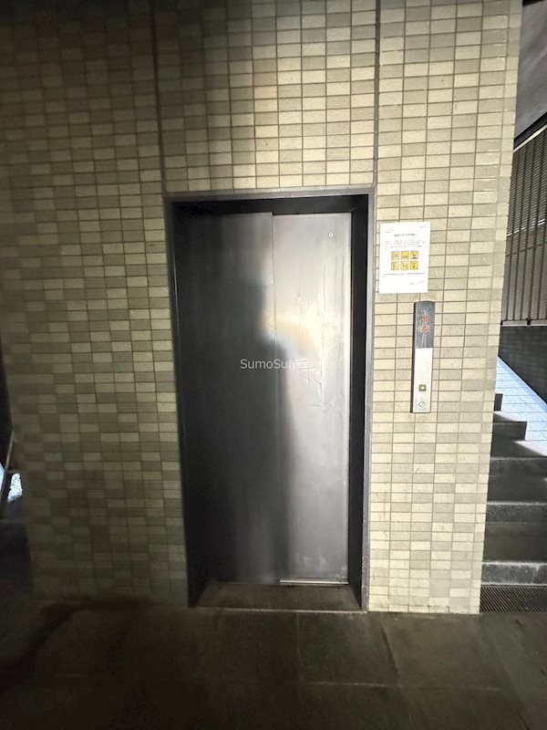 グリーンプラザ瓦町の外観