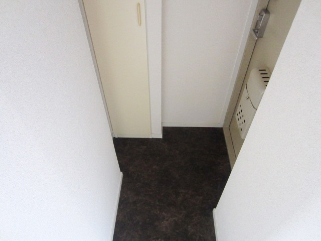 【玄関】