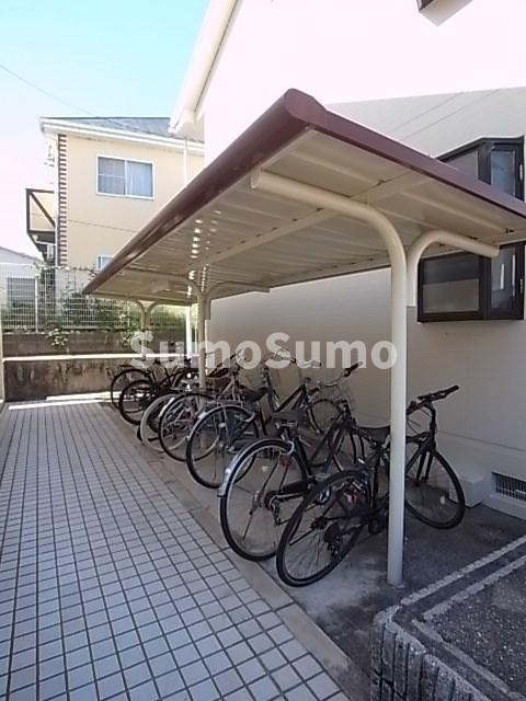 コートアゼリアの外観