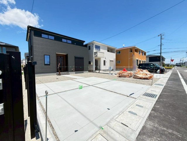 【商談中】リーブルガーデン　岐阜市河渡　全5区画分譲の外観|■全体写真　
■ヤマダ不動産　株式会社リライフ　