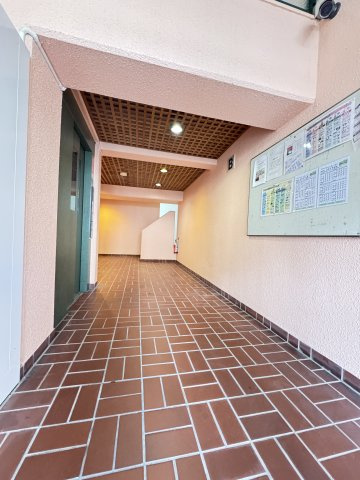 グリーンハイツ諏訪山のロビー