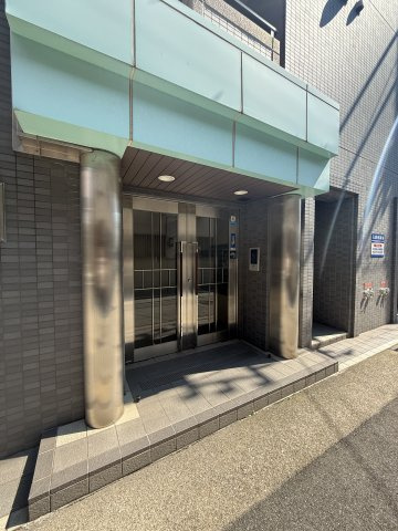セファミ御影のエントランス
