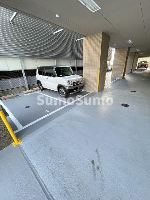 グローリー甲子園 の駐車場