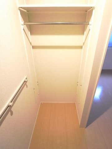 セジュール甲子園春風の収納